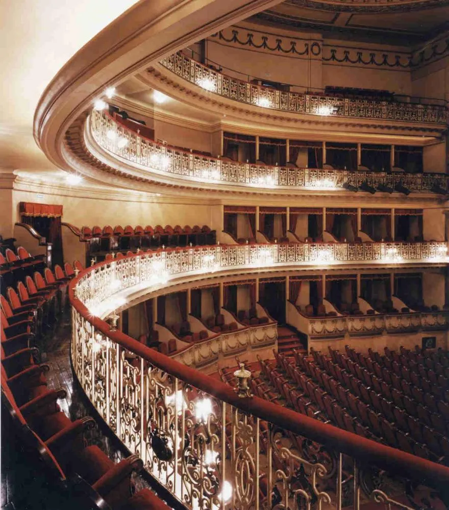 Sala del Teatro Campoamor de Oviedo